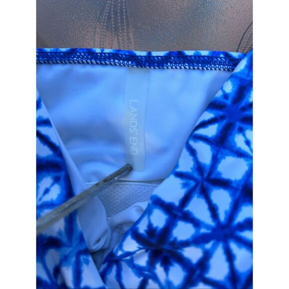 Lands' End Women's Size 16 Blue White Print Tummy Control Ruched Swimwear Top - Picture 7 of 10